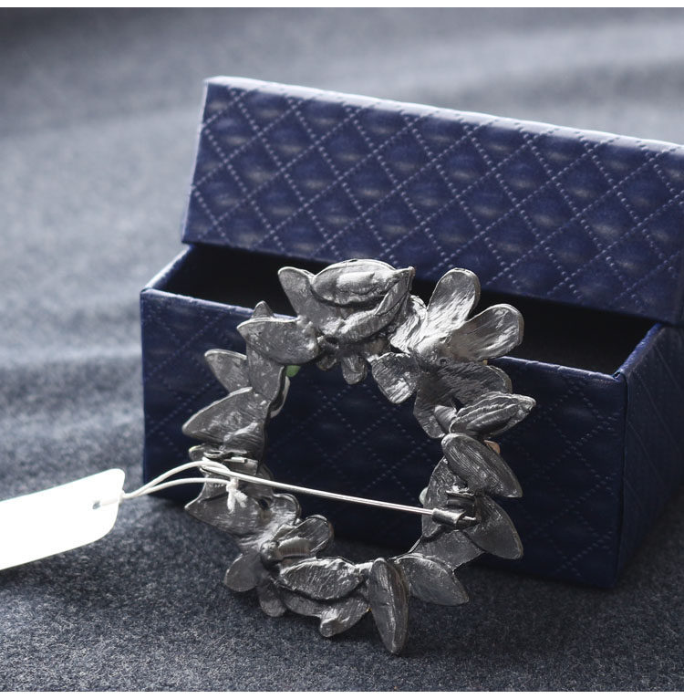 Broche femme en cristal naturel pierres semi-précieuses - Ref 1174400 Image 3