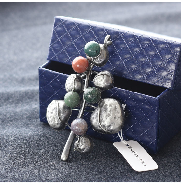 Broche femme en cristal naturel pierres semi-précieuses - Ref 1177539 Image 1