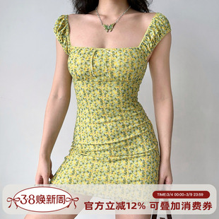 Go Girl Go 自制欧美风水果印花方领短袖连衣裙女夏修身包臀短裙