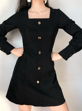 【清仓】Go Girl Go自制方领单排扣黑色连衣裙收腰灯笼袖打底裙
