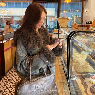 爆款高级感短款羽绒服超级巨好看的厚外套短款2025新款加厚白鸭绒