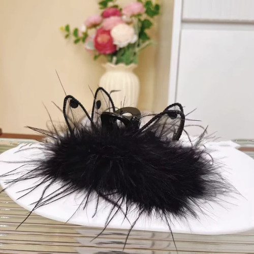 【精灵猫抓夹】显发量秋冬新款纯欲风羽毛鲨鱼夹大号后脑勺盘发饰