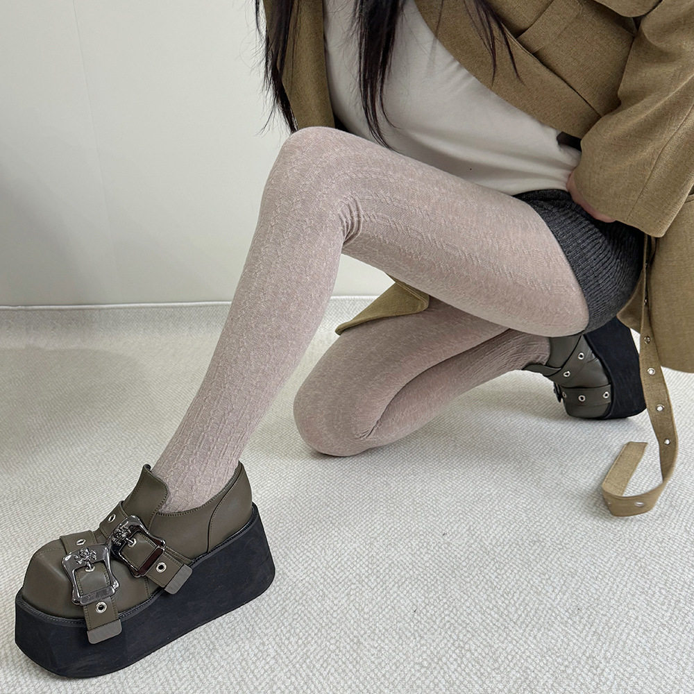 秋冬美拉德咖色竖纹麻花链条连裤袜恒温轻压瘦腿简约百搭棉打底袜