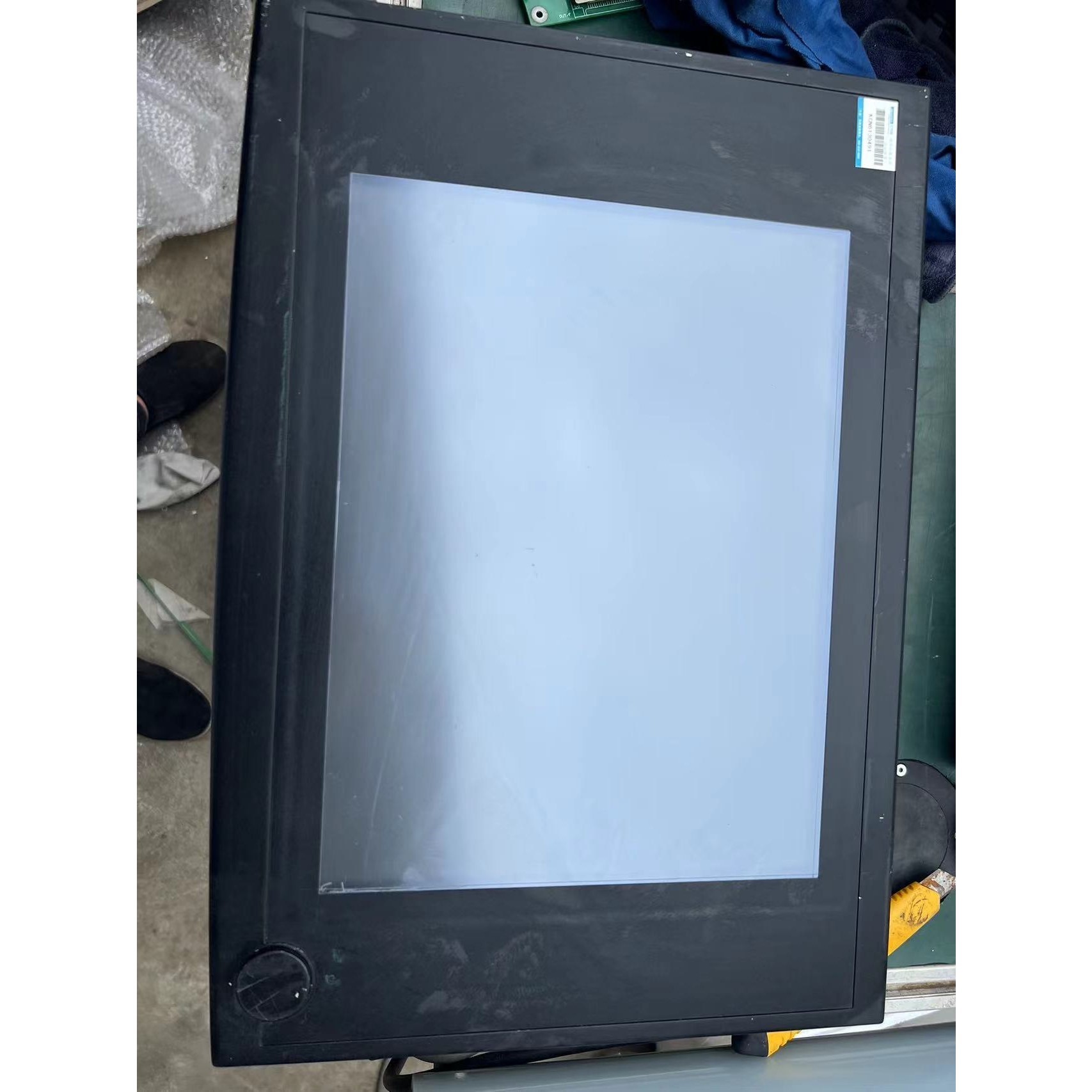 研华触摸屏显示器IPPC-6152A,成色如图功能包好议价产品