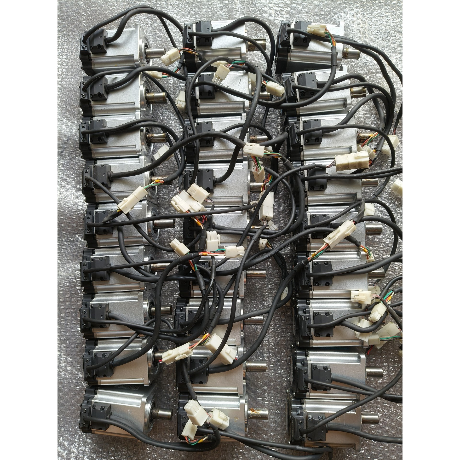 MHMF042L1U2M A6伺服400W电机  拆机大议价产品