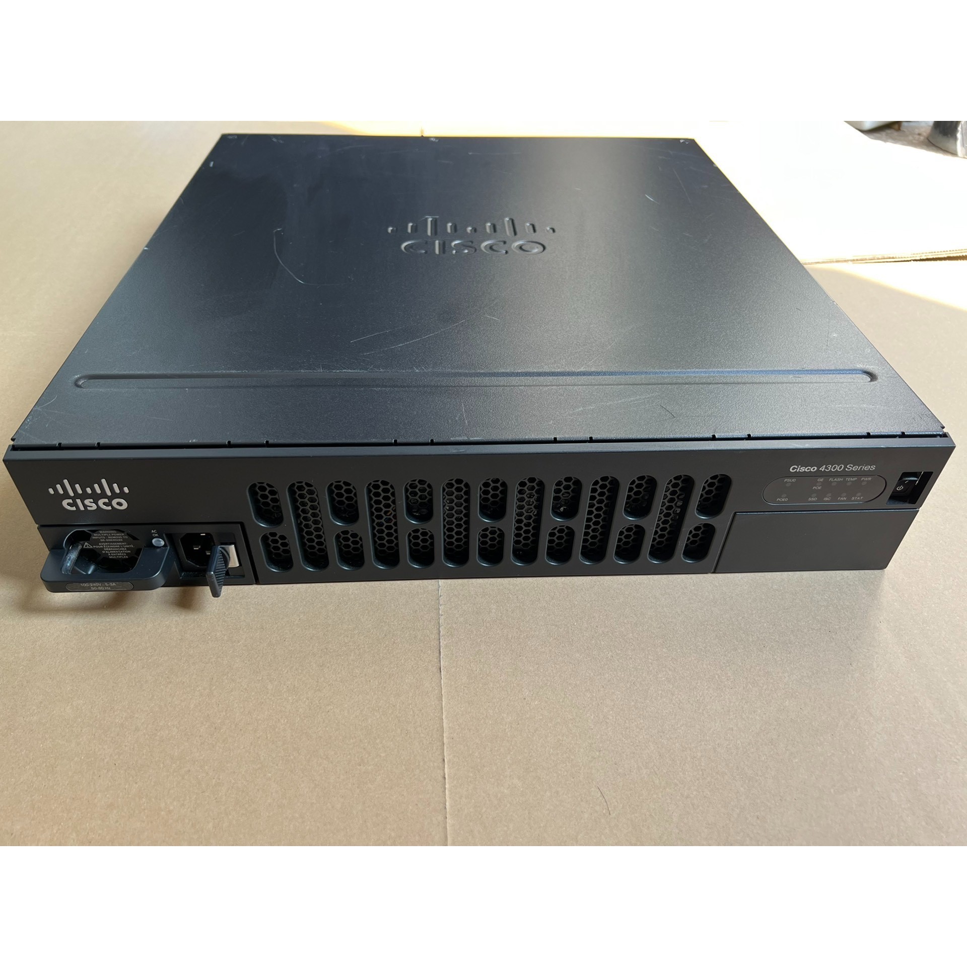 思科 ISR4351/K9 集成多业务企业高端核心路由器 新议价产品
