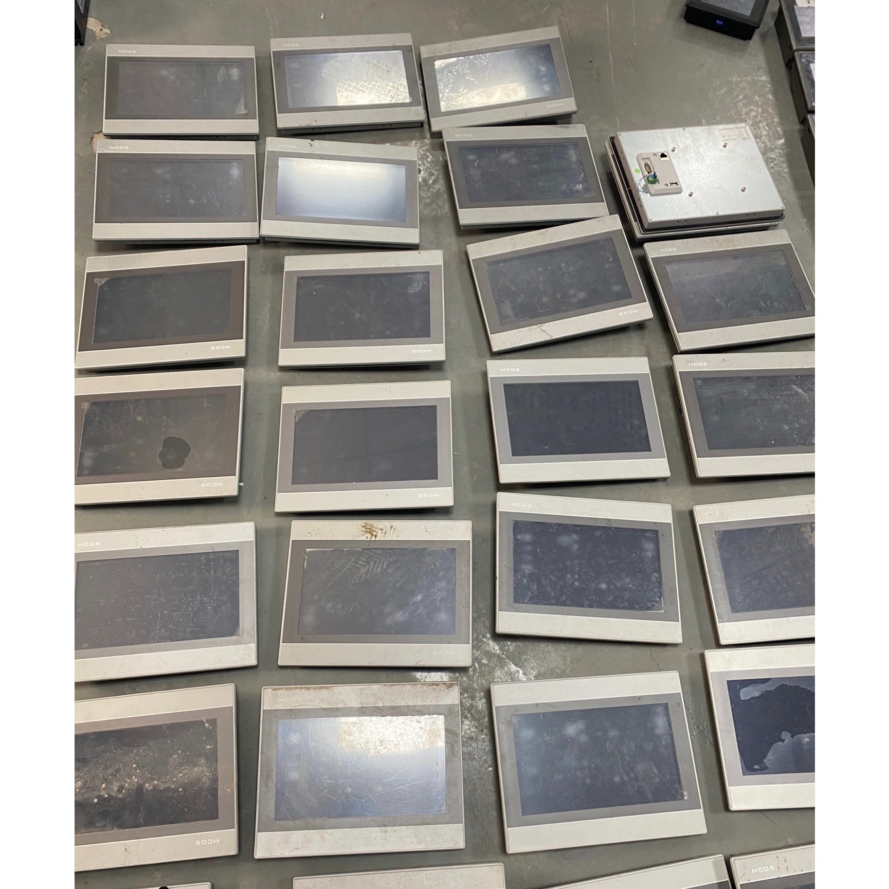 昆仑通态触摸屏TPC1071GIX议价产品