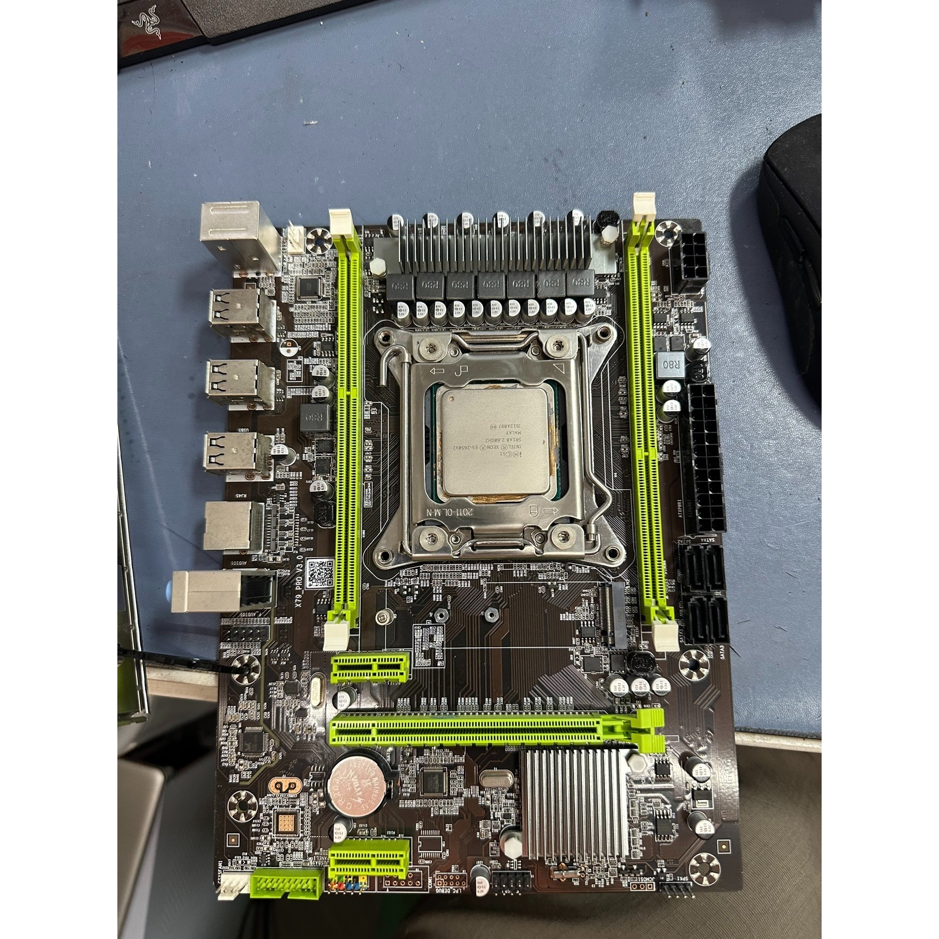 杂牌X79PRO      E5-2650V2  套装议价产品