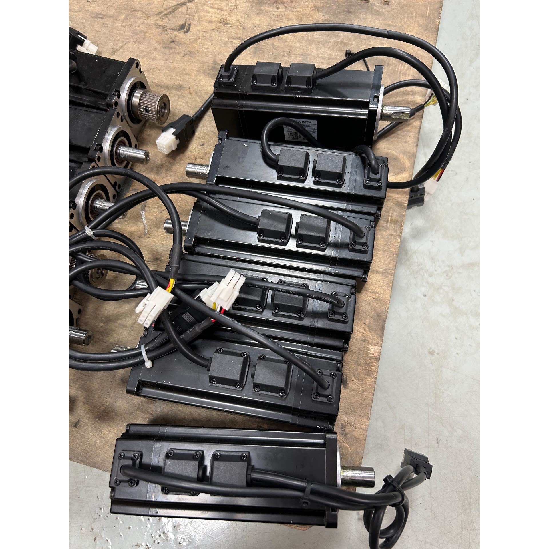 高创电机PH2-M06B23025T41D,二手正常拆机,现议价产品