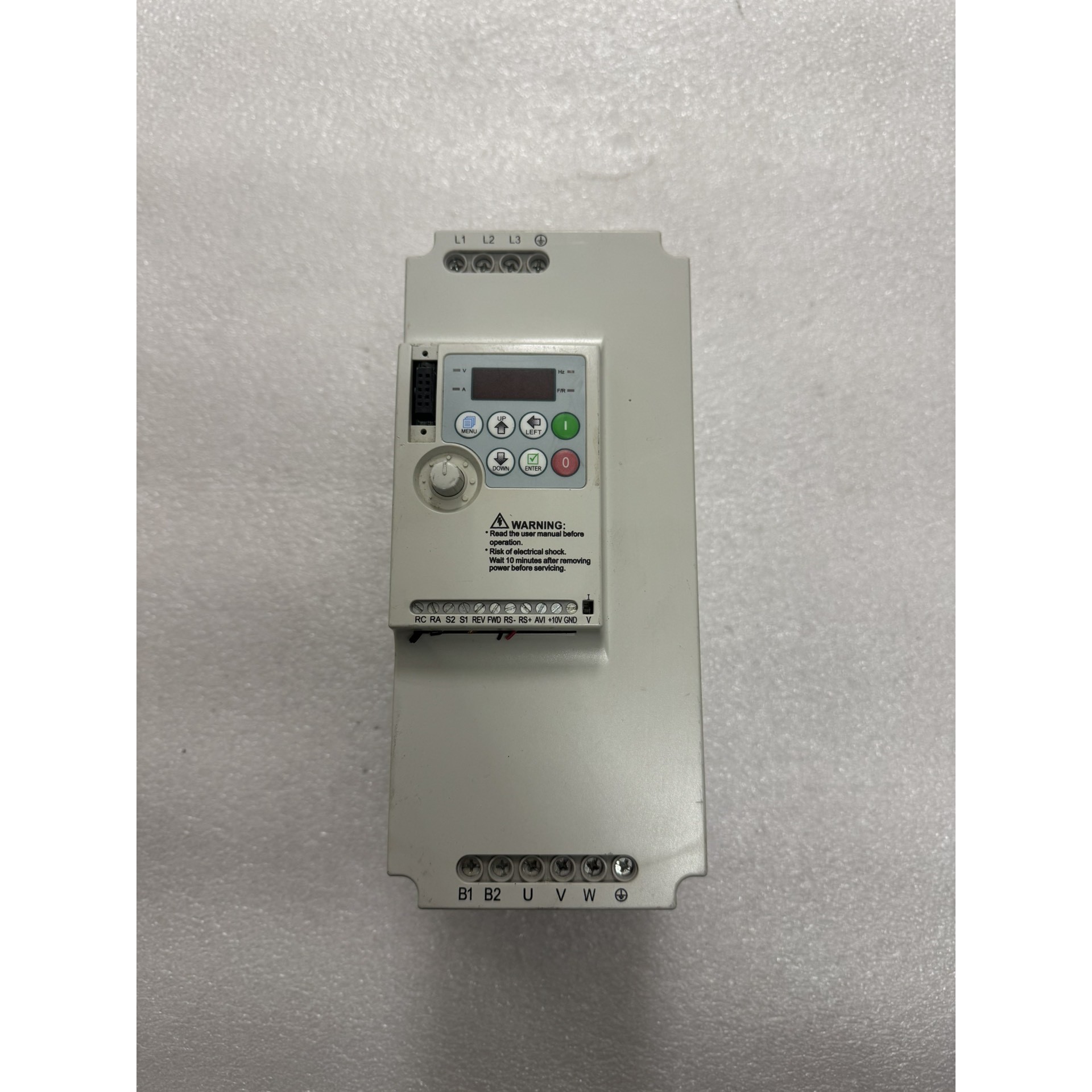 众辰变频器YF800C-G7R5BT4,7.5KW 380V议价产品