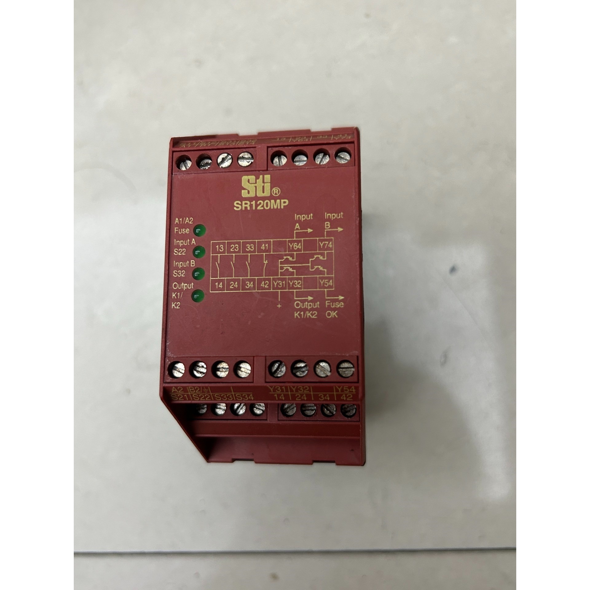 SR120MP01安全继电器STⅰ  44510-1201议价产品