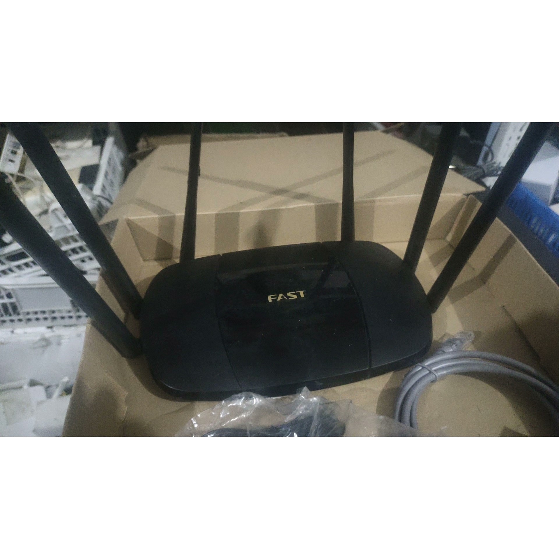 FAST迅捷FAC1900R千兆版无线路由器,1900M 1议价产品