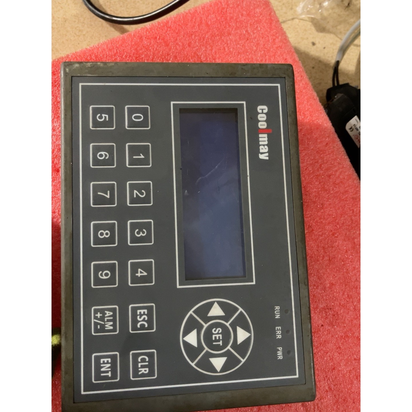 触顾美coolmay文本plc一体机EX2N-40A-24M议价产品