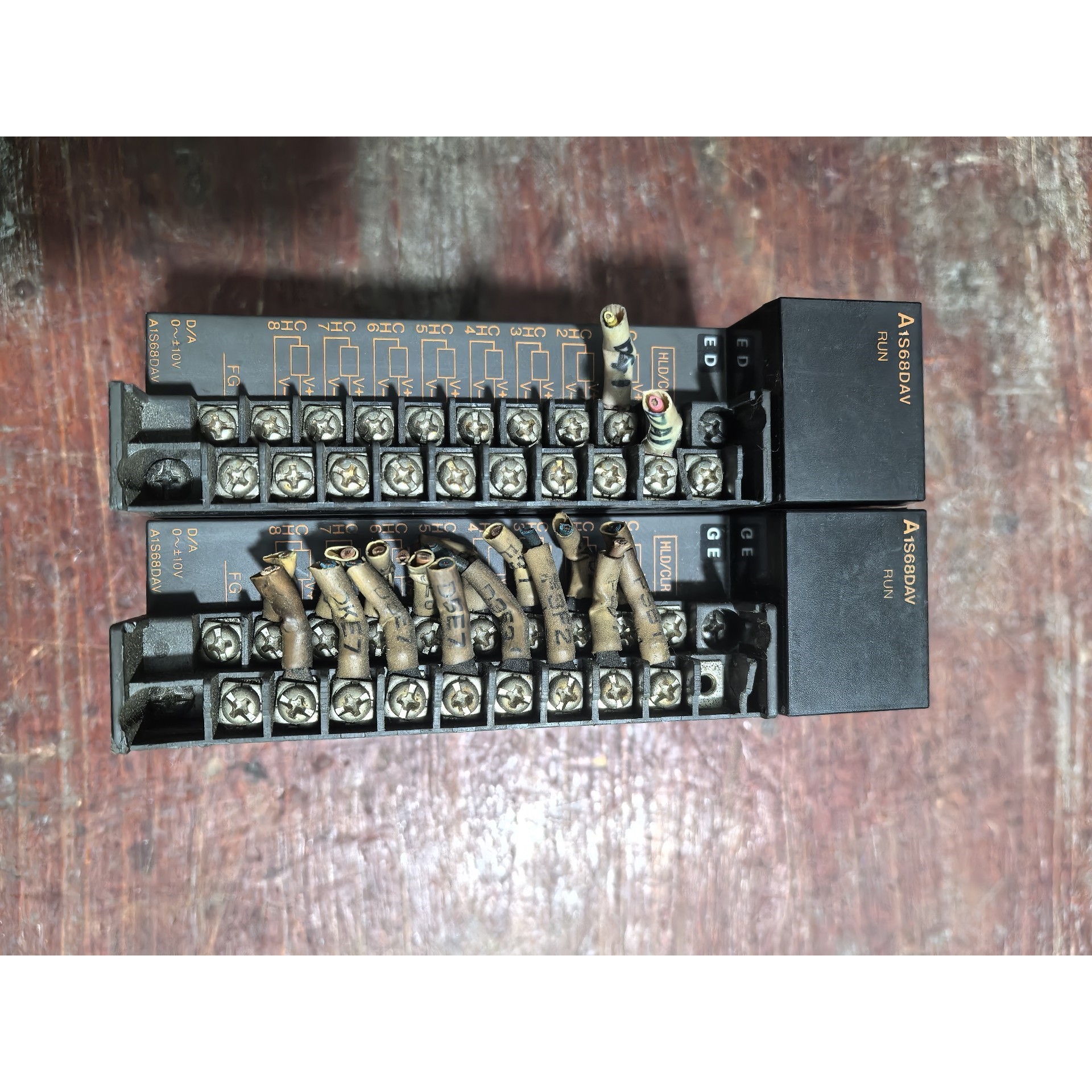 PLC模块,A1S68DAV,二手拆机,实物拍摄,成色如议价产品