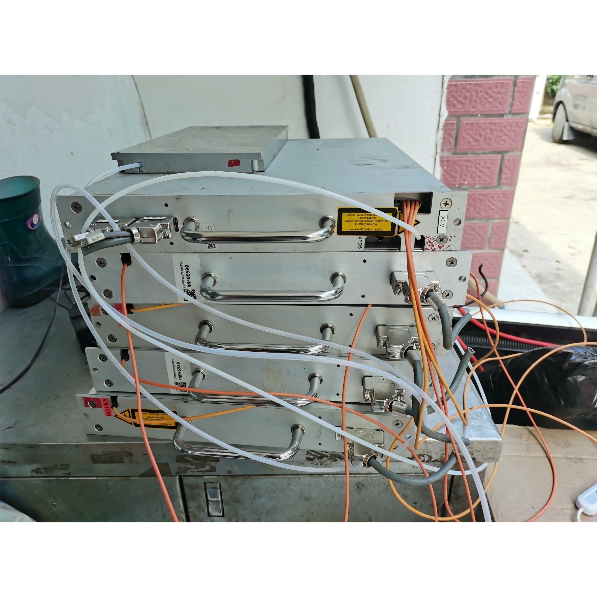 YLS一2000激光器里拆下来的lPG多模激光器2000W功议价产品