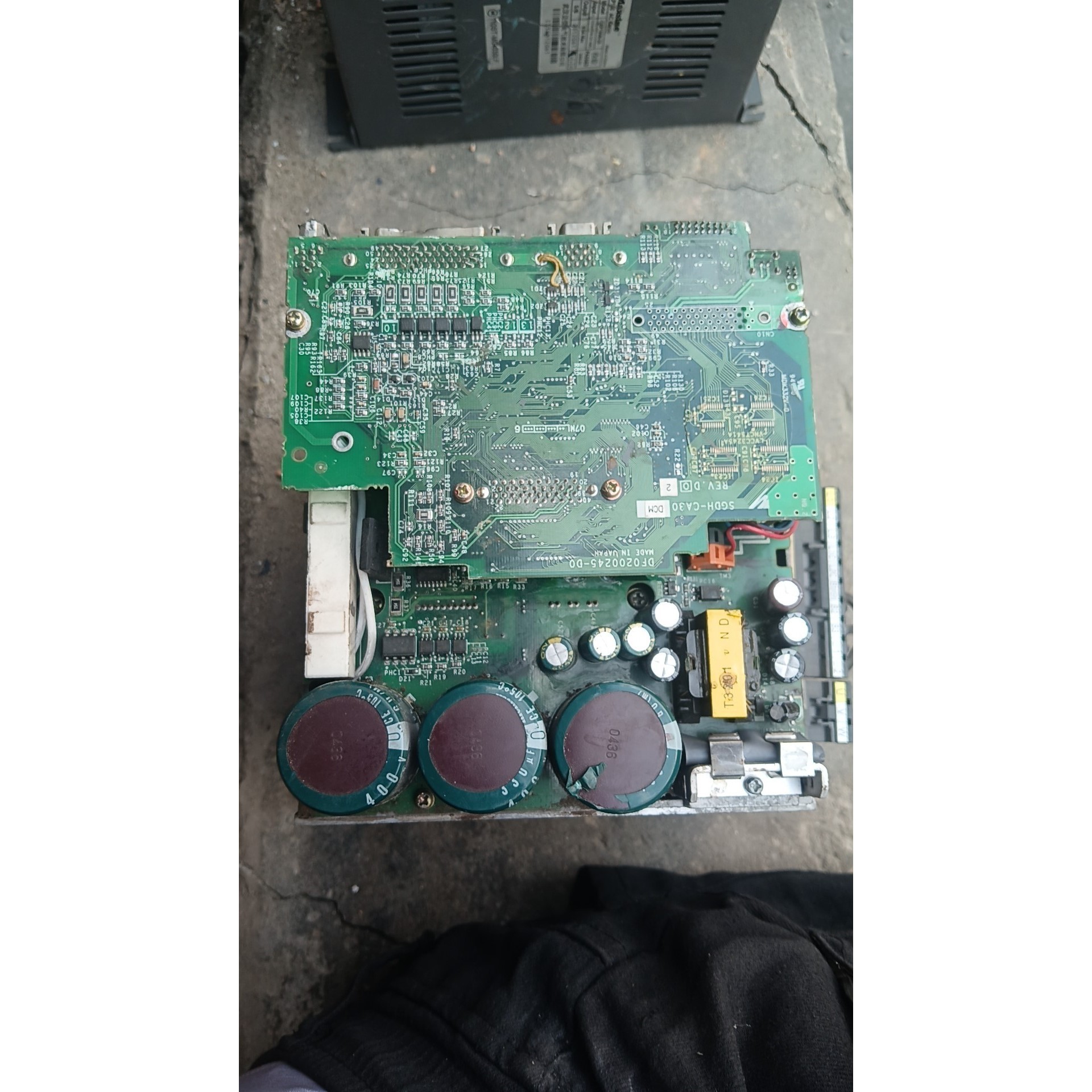 安川伺服驱动器SGDH-CA30DCM主板板有刮伤带模块板整议价产品