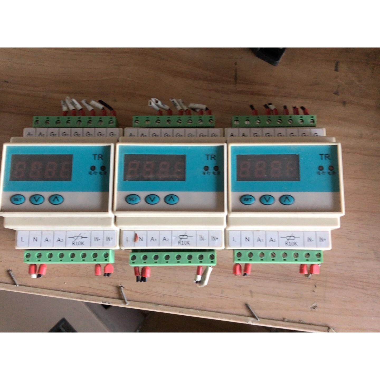 千耐三相全控调压 下来    TRK3-A-4011-D议价产品