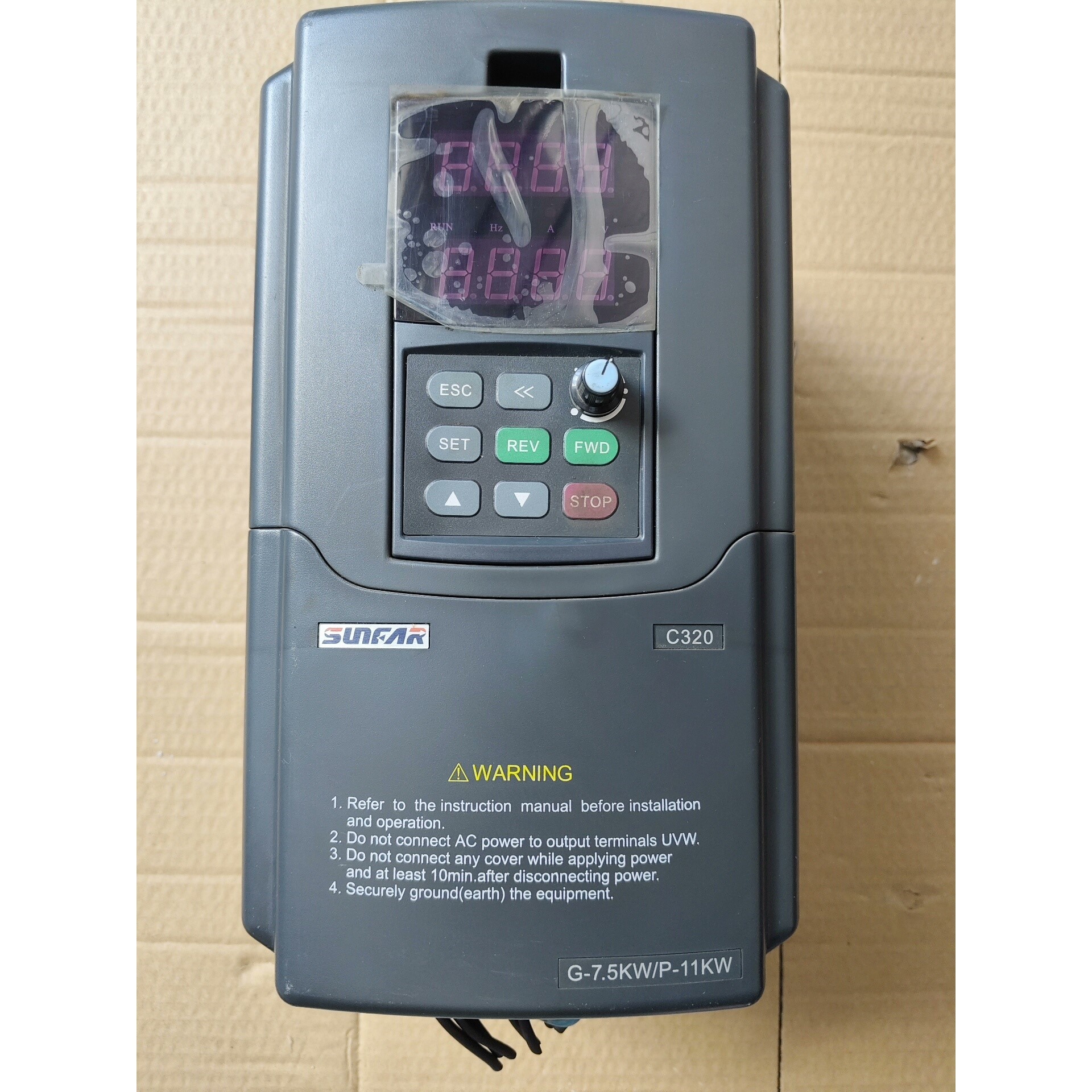 四方7.5/11千瓦变频器,C320-4T0075G/011议价产品