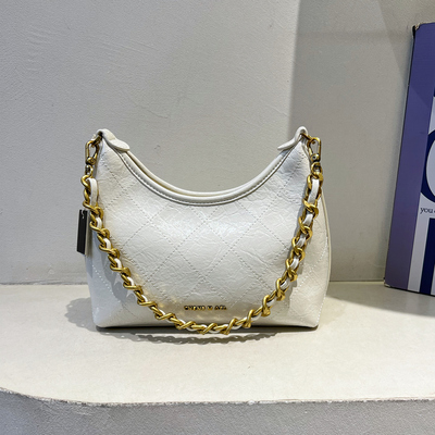 油蜡皮菱格链条月牙腋下包斜挎包