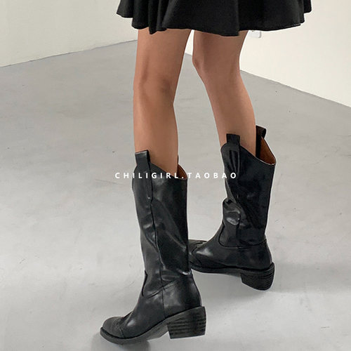韩国东大门套筒尖头方跟复古靴子