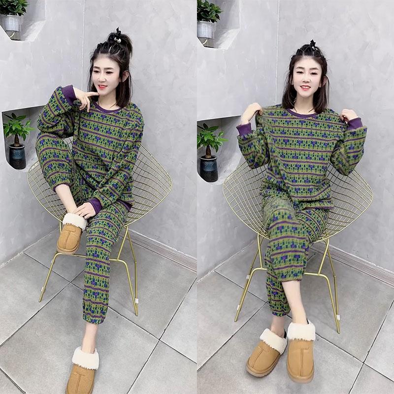 秋冬网红条纹大码长袖睡衣女韩版圆领时尚洋气宽松显瘦家居服套装