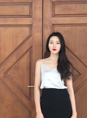 【秒杀】自制新款绿色V领吊带女夏温柔粉V领吊带多色背心凉爽高级