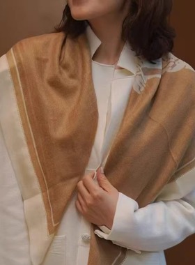 轻奢美拉德色系针织大方巾女百搭保暖围巾披肩两用高级感