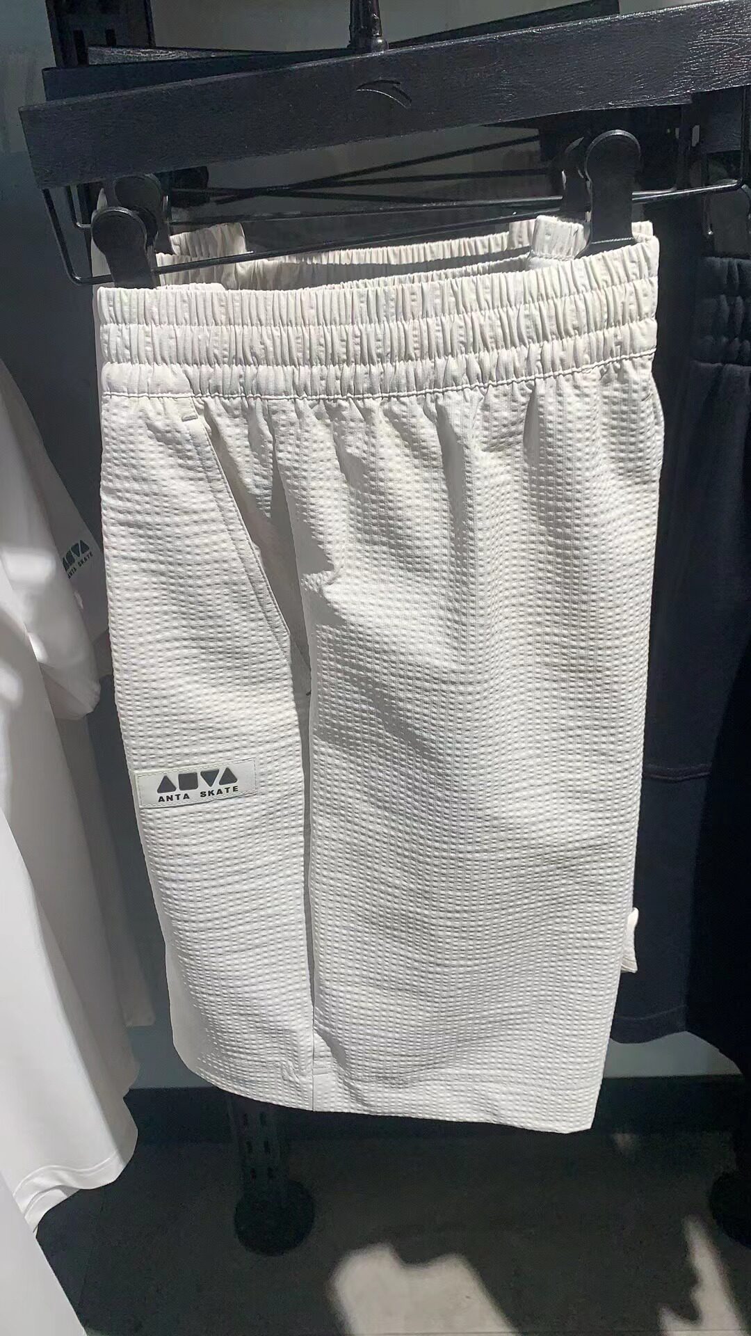 安踏2023夏季新款王一博梭织运动短裤潮流透气五分短裤152328535