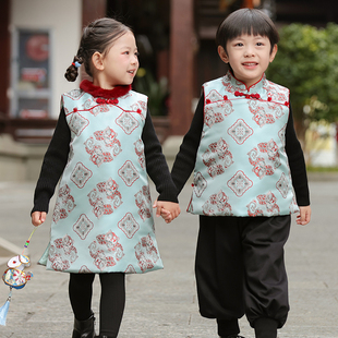 叙罗儿童唐装新年款拜年服姐弟冬装兄妹马甲男童新中式女童背心裙