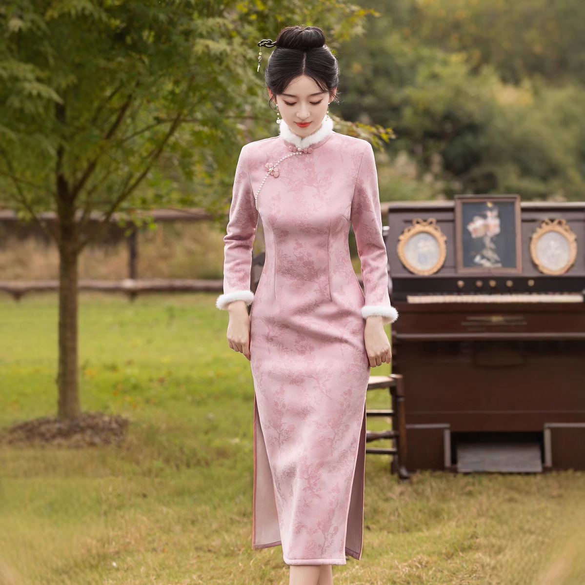 2025文艺显瘦中式长袖修身旗袍裙少女秋冬新款麂皮绒加绒日常显瘦