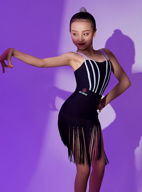 星辰舞服珍珠链黑吊带款演出服练功服拉丁小网红同款流苏裙A20229