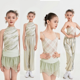 星辰拉丁舞服「森氧运动」森绿撞色格透气轻氧拉丁舞练功服日常