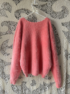 桃红色波浪圆领净面简单百搭镜面套头毛衣原单出口长袖兔毛长毛毛