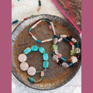 高级感时尚 天然天河石粉水晶多宝设计款 手链 粉蓝配 珠莲碧荷