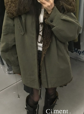 ciment 韩国东大门时髦内里毛毛大翻领纯色棉服外套