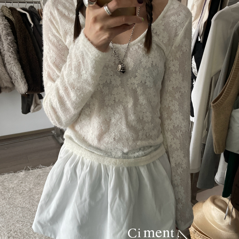 ciment 精致磨毛花朵蕾丝U领前后两穿打底衫