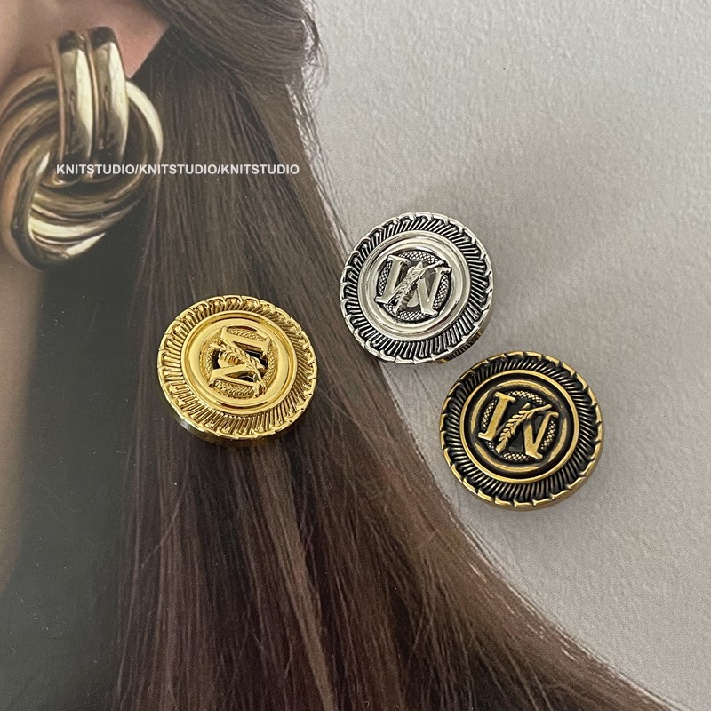 KNITSTUDIO复古小香风M钮扣