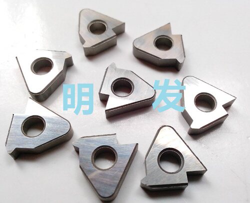 硬质合金刀垫三韩螺纹刀垫片