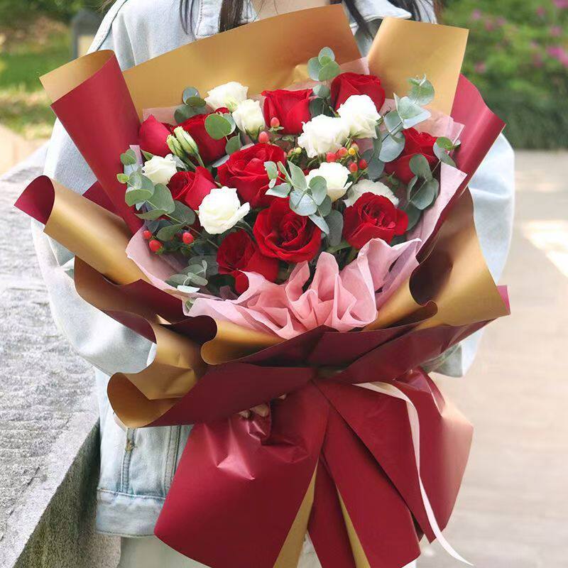 东台市德润广场汽车站安丰镇望海路时堰镇真鲜花配送玫瑰花束百合