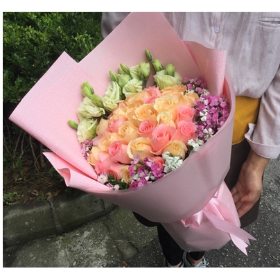 麻江县金竹杏山街谷硐镇宣威镇龙山镇鲜花店情人节速递玫瑰花束