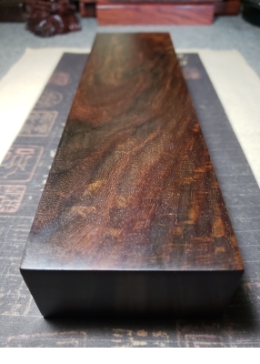 纯天然收藏级老挝大红酸枝木料老红木变异水波纹大板砖大单镇木料