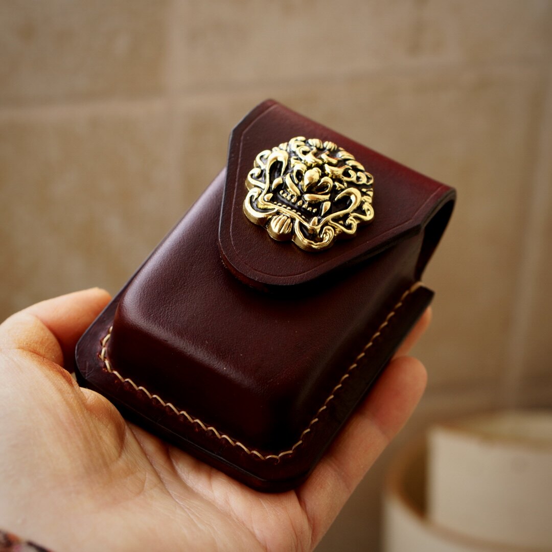 真皮眼镜盒折叠老花镜袋腰挂加厚牛皮磁扣抗压头层眼镜包便携式