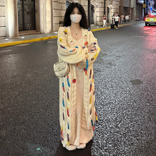 慵懒风软糯纯手工加长款毛衣外套女2026秋冬新款彩色流苏针织开衫