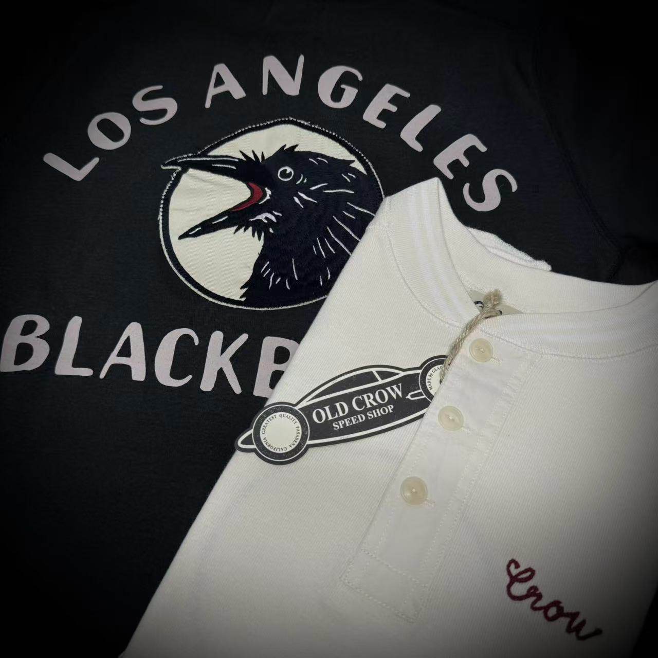 正规代理【superXY】现货 OLD CROW GLAD HAND 乌鸦刺绣亨利T恤衫