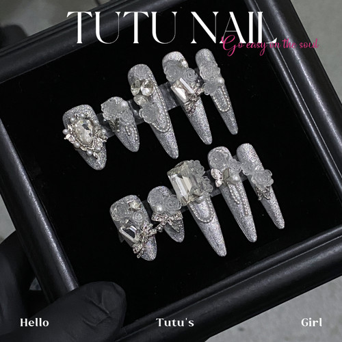 【银霜游戏甲】TUTU NAIL手工穿戴猫眼银美甲白婚甲花短长银重工
