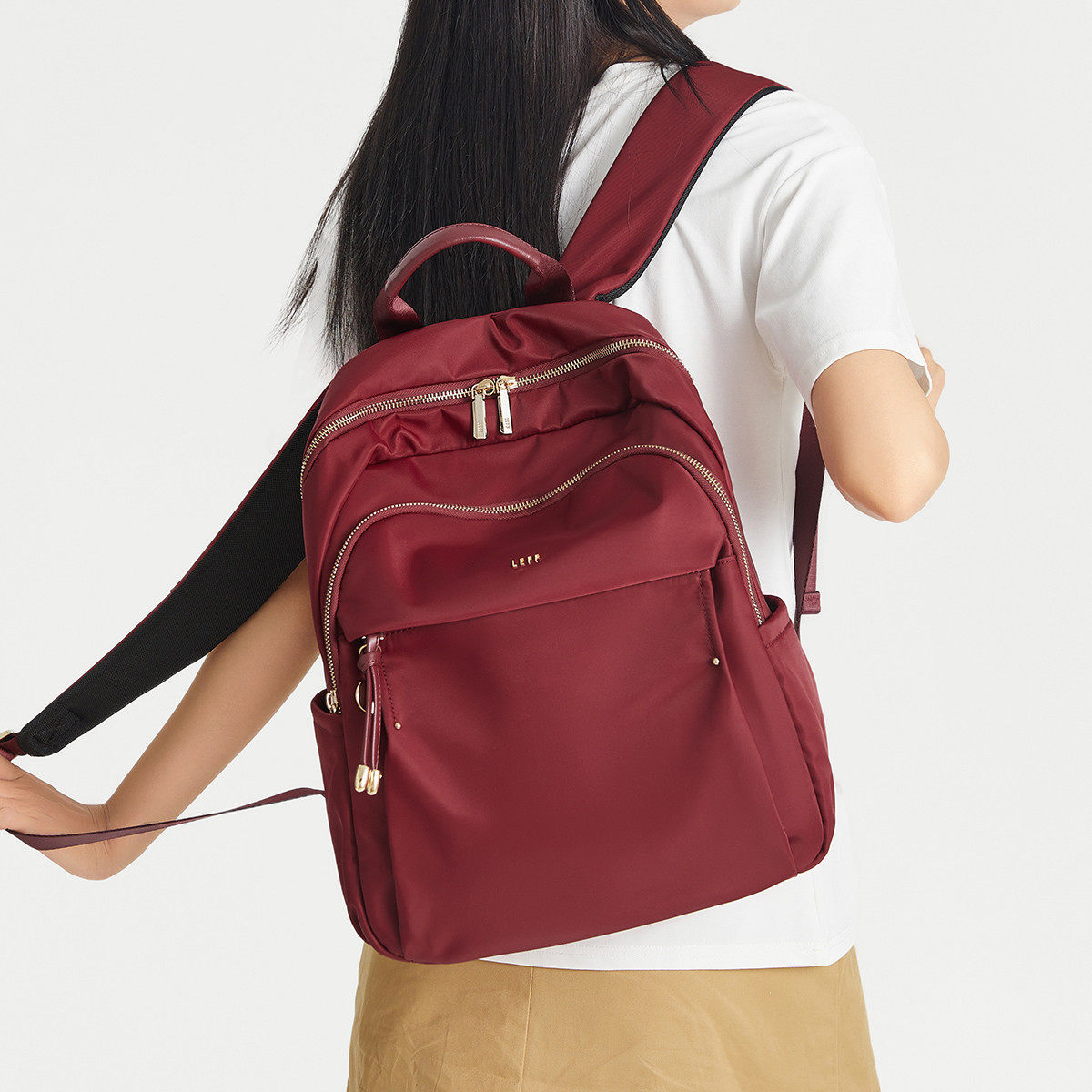 莱夫大容量双肩包休闲新款背包