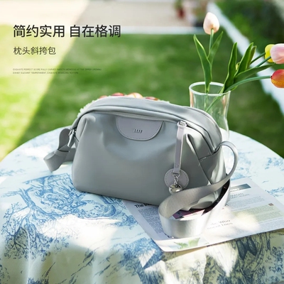 莱夫尼龙帆布小包包女牛津布百搭