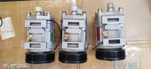 UX150/170 汽车空调压缩机 空调泵 冷气泵