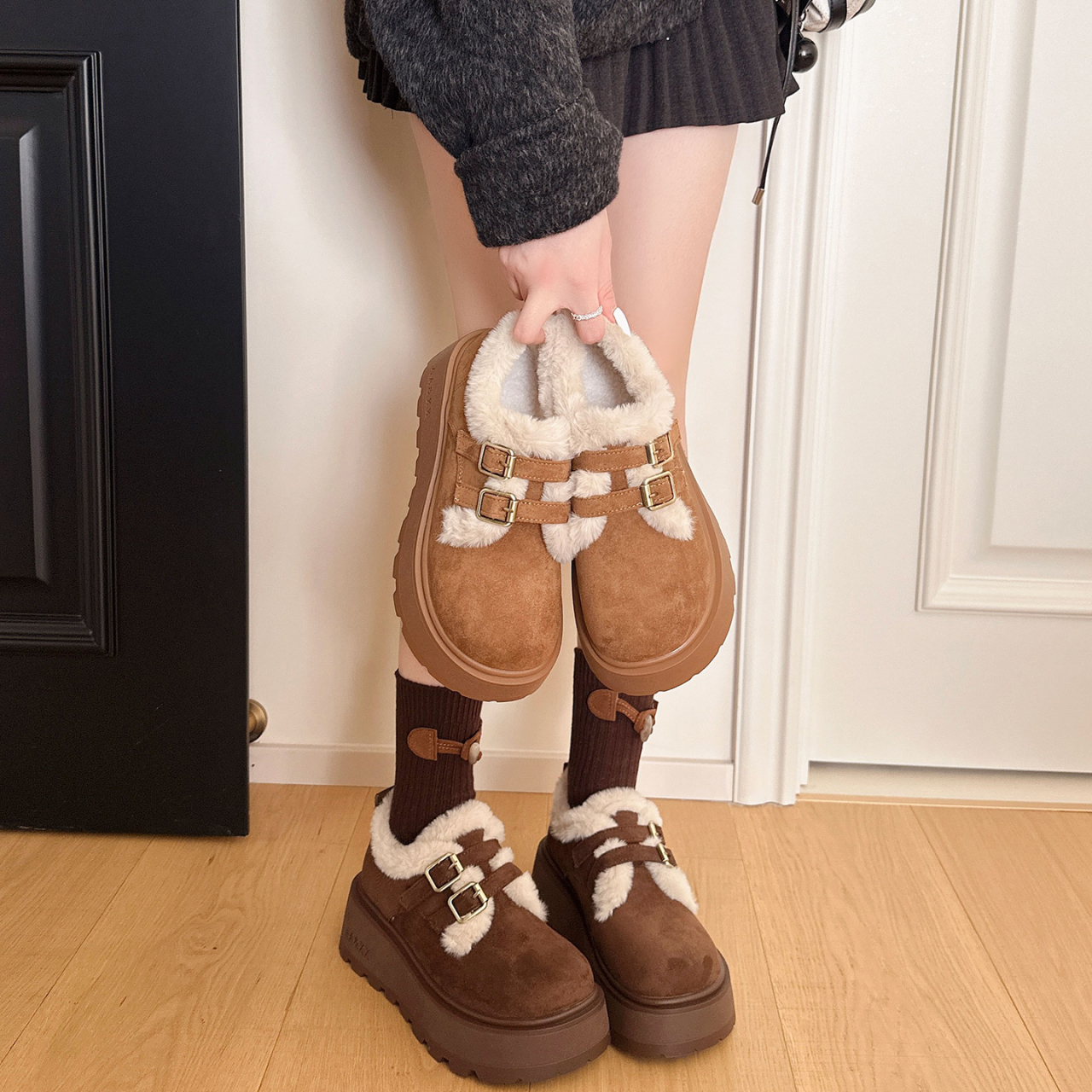 冬季保暖毛绒厚底勃肯鞋女