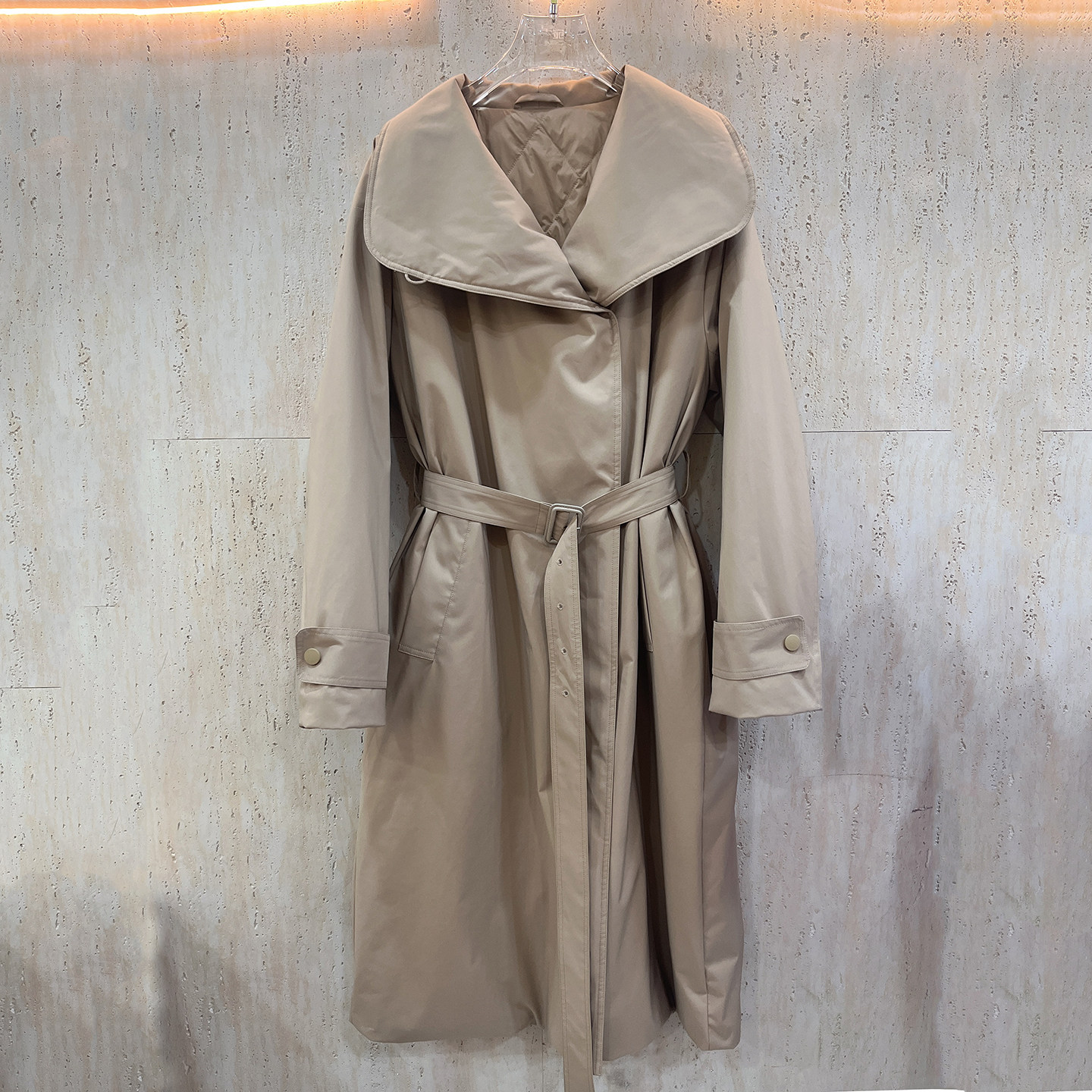 2025冬季新品高端90白鹅绒羽绒服